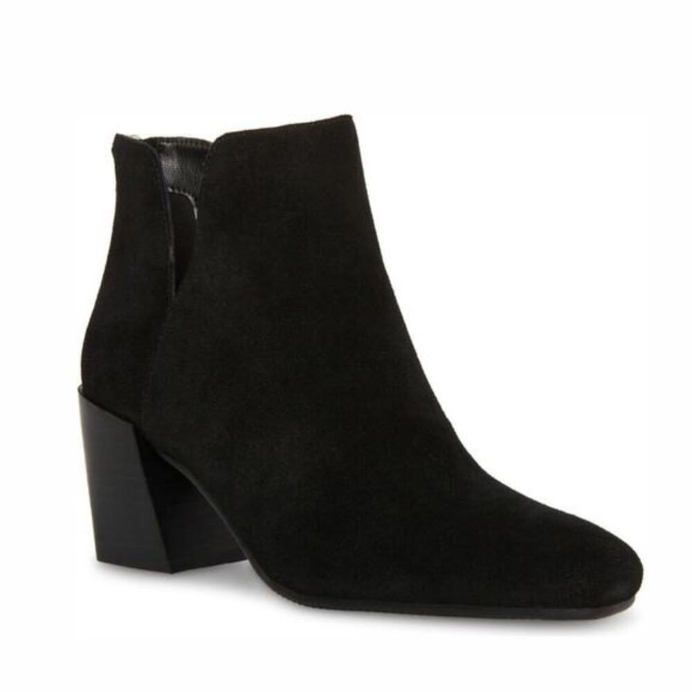 Blondo Women's Stasia Waterproof Bootie Black Suede Size 7M